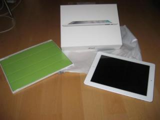 Apple IPad 2 64GB Wi-Fi + 3G новый запечатанный