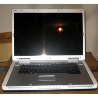 Ноутбук DELL 17' продам (привезен из США)