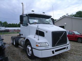 Продам 2005 VOLVO VNM VIN 4V4MC9GF35N387827