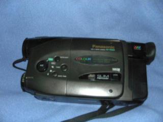 Видео-камера Panasonic NV-R500EN.